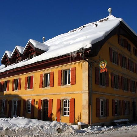 Hotel De L'Aigle Couvet Zewnętrze zdjęcie