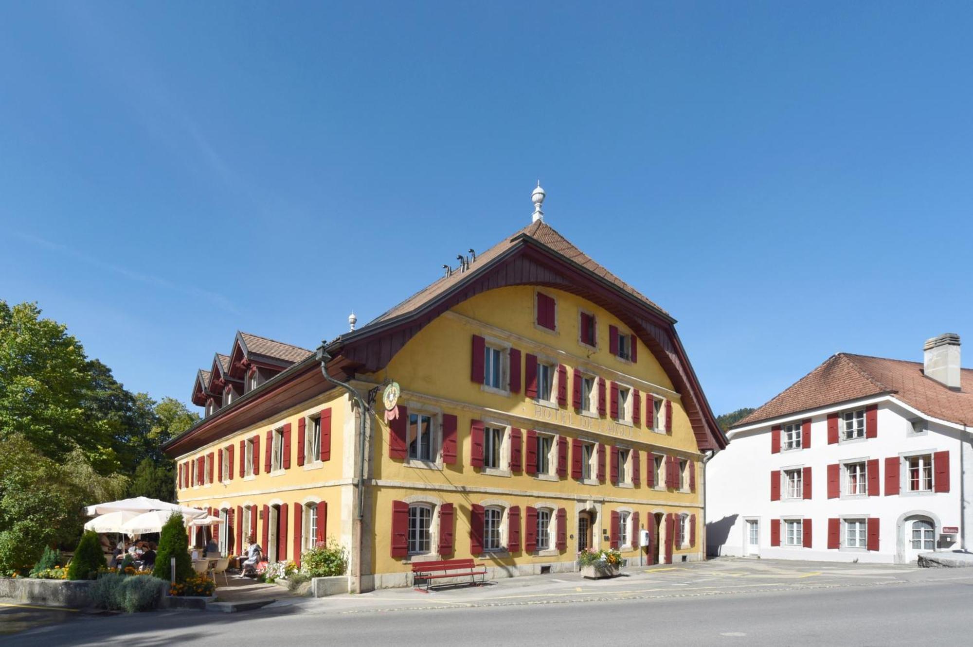 Hotel De L'Aigle Couvet Zewnętrze zdjęcie